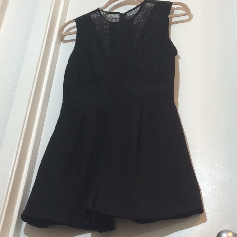 😍Sexy Black Lace Romper😍